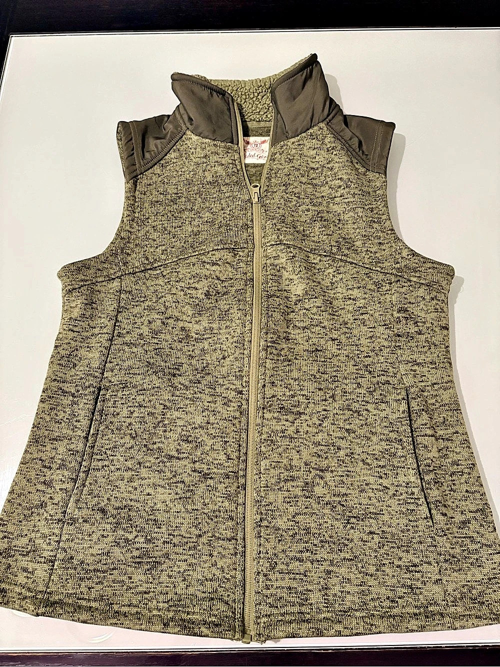 Faded Glory Fleece Vest in Green